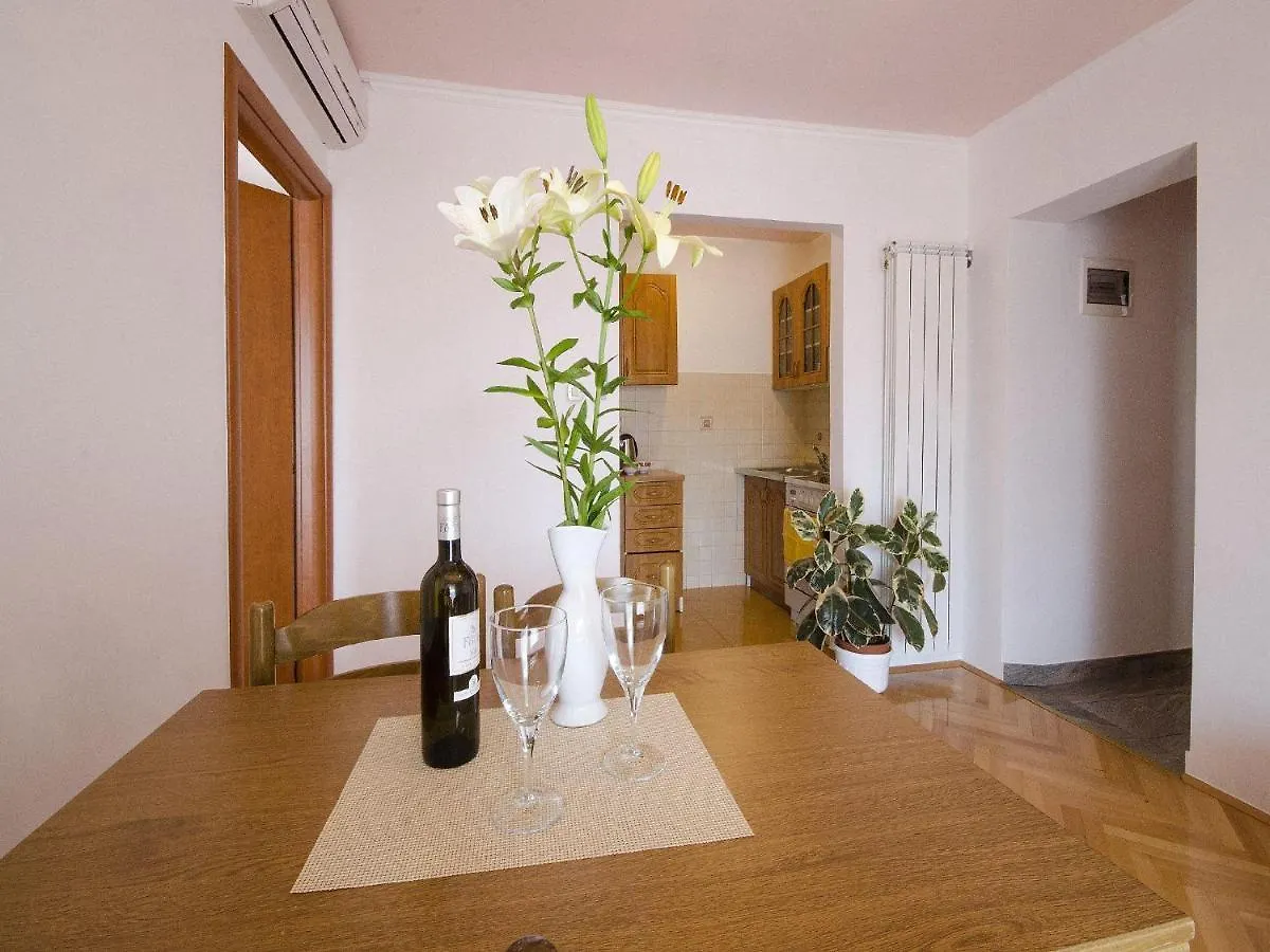 Apartments Patricija Rovinj Guest house